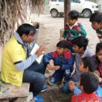 Community awareness on VBD during Household visit at slum Kodiya khar basti PC-Amit FHI-EMBED-HEALTH department-Agra