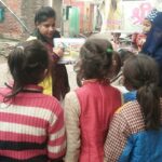 Community awareness for appropriate behaviour of Dengue and Malaria during H.H.visit at Teela Balmik Basti PC- Geeta FHI-EMBED-Health Dept, Agra. 19-01-2024