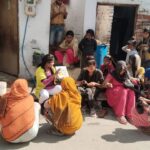 Community awareness for appropriate behavior of Dengue and Malaria during HH visit at Slum Nagla Teen PC- Geeta Kumari FHI-EMBED-Health Dept, Agra. 23-02-2024