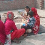 Community awareness for appropriate behaviour of Dengue and Malaria during H.H. visit at Slum Om nagar PC- soniya FHI-EMBED-Health Dept, Agra. 31-01-2024