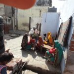 Community awareness for appropriate behaviour of Dengue and Malaria during HH visit at Slum namner jatav basti PC- Navneet FHI-EMBED-Health Dept, Agra. 07-02-2024
