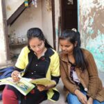 Training of community volunteer on VBD During Visit At Slum Sultanganj PC- Soniya FHI-EMBED-HEALTH Dep. Agra 23-02-2024