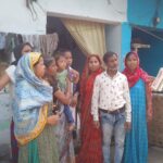 Community awareness for appropriate behavior of Dengue and Malaria during HH visit at Slum Chaupal basti PC- Rajesh FHI-EMBED-Health Dept, Agra. 10-04-2024