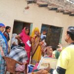 Community awareness for appropriate behavior of Dengue and Malaria during HH visit at Slum Lal Mazzid PC- Amit FHI-EMBED-Health Dept, Agra. 13-03-2024