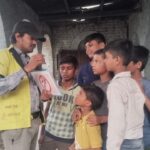 Community awareness for appropriate behavior of Dengue and Malaria during HH visit at Slum Lacchipura PC- pulkit FHI-EMBED-Health Dept, Agra. 03-04-2024