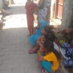 Community awareness for appropriate behavior of Dengue and Malaria during HH visit at Slum kutulupur PC- navneet FHI-EMBED-Health Dept, Agra. 11-05-2024