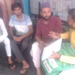 Community awareness for appropriate behavior of Dengue and Malaria during HH visit at Slum saray khawaja PC- navneet FHI-EMBED-Health Dept, Agra. 17-05-2024