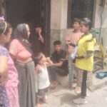 Community awareness for appropriate behavior of Dengue and Malaria during HH visit at Slum Rawali Valmik Basti PC- Geeta FHI-EMBED-Health Dept, Agra. 13-06-2024