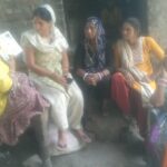 Community awareness for appropriate behavior of Dengue and Malaria during HH visit at Slum Gyarah Basti PC-Geeta FHI-EMBED-Health Dept, Agra. 19-06-2024