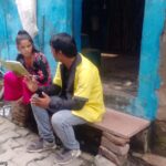 Training of community volunteer activity During Visit At Slum-Gadi bhadhoriya PC- Bhupendra FHI-EMBED-HEALTH Dep. Agra 26-07-2024