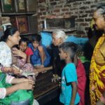 Community awareness for appropriate behavior For Dengue and Malaria during HH visit at Slum-bagh mujaffar kha PC- Soniya FHI-EMBED-Health Dept, Agra. 01-07-2024