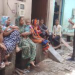 Community awareness for appropriate behavior For Dengue and Malaria during HH visit at Slum- Bheem Nagar PC-Rajesh FHI-EMBED-Health Dept, Agra. 01-08-2024